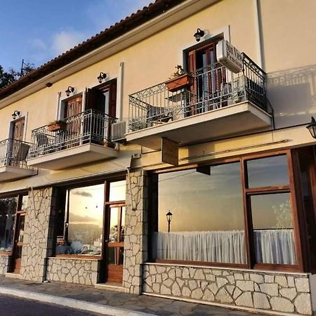 Sun View Guesthouse Delphi Exterior foto